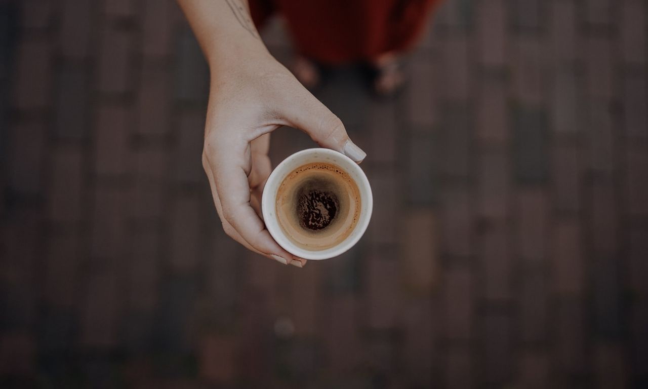Tasse Kaffee von Kofi Kaffeerösterei 