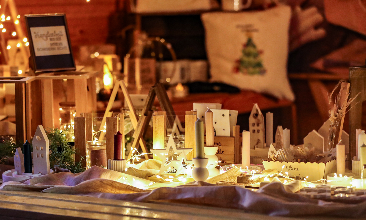 Weihnachtsdeko im Tierpark Ströhen